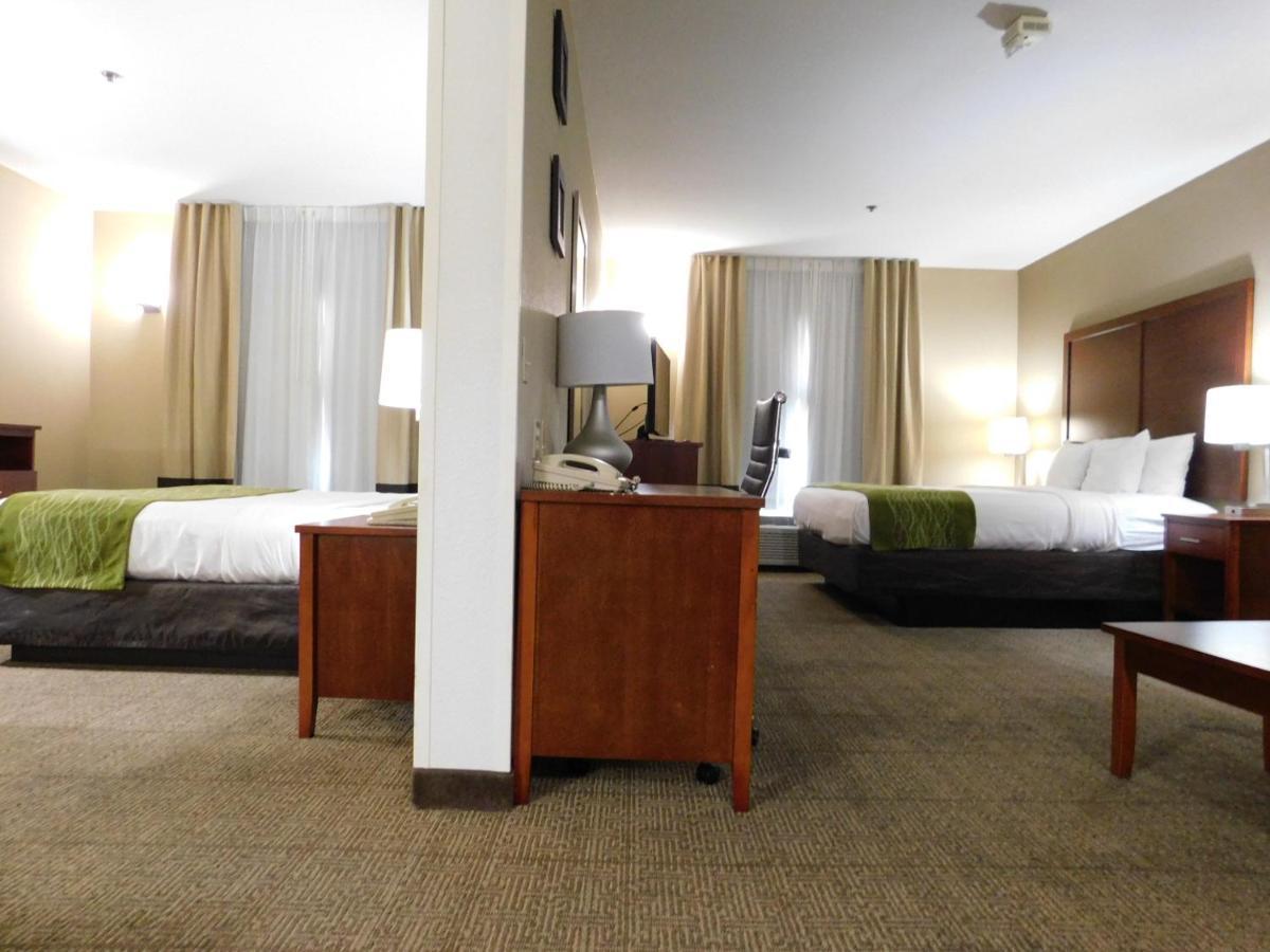 Comfort Inn & Suites Sacramento - University Area Εξωτερικό φωτογραφία