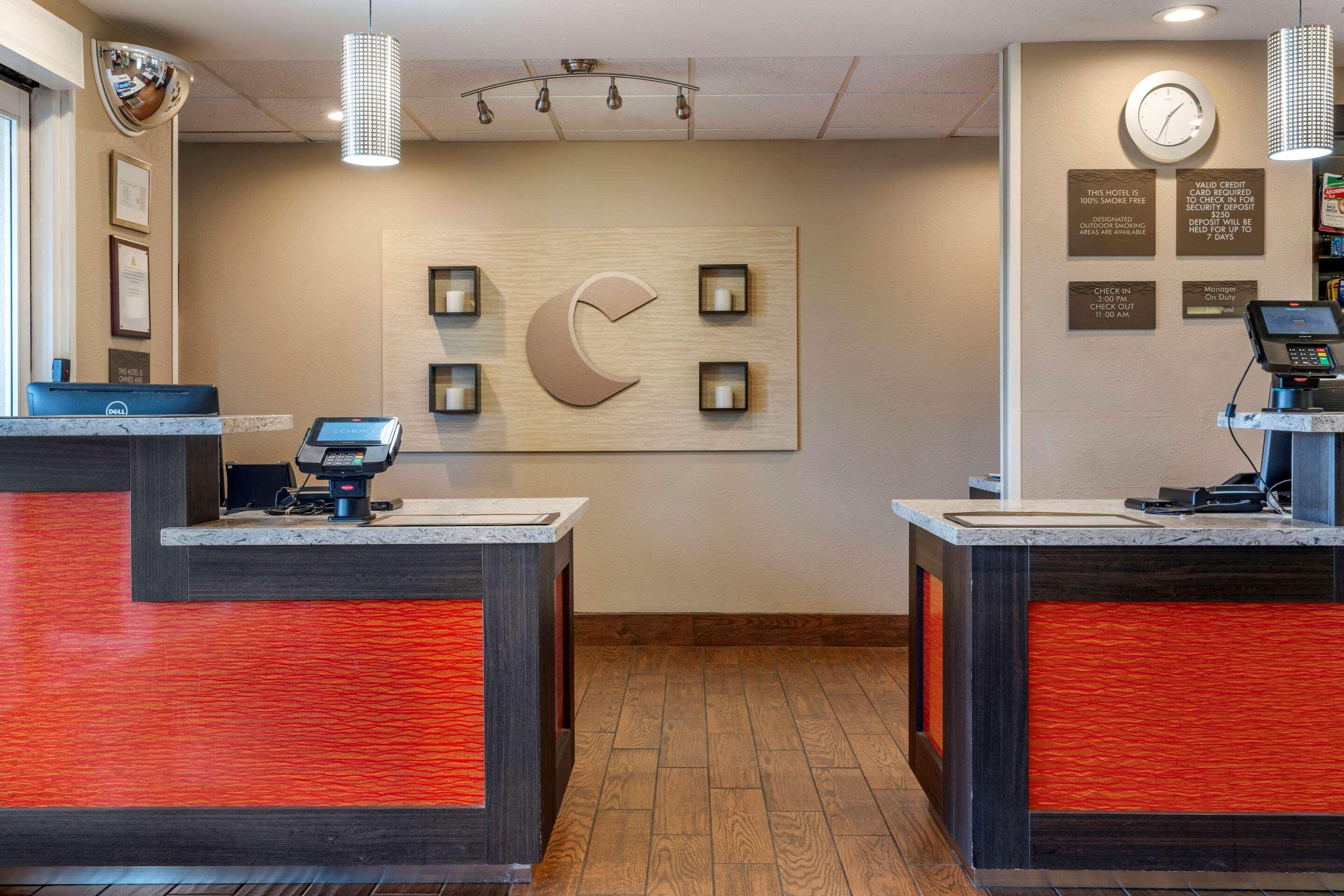 Comfort Inn & Suites Sacramento - University Area Εξωτερικό φωτογραφία