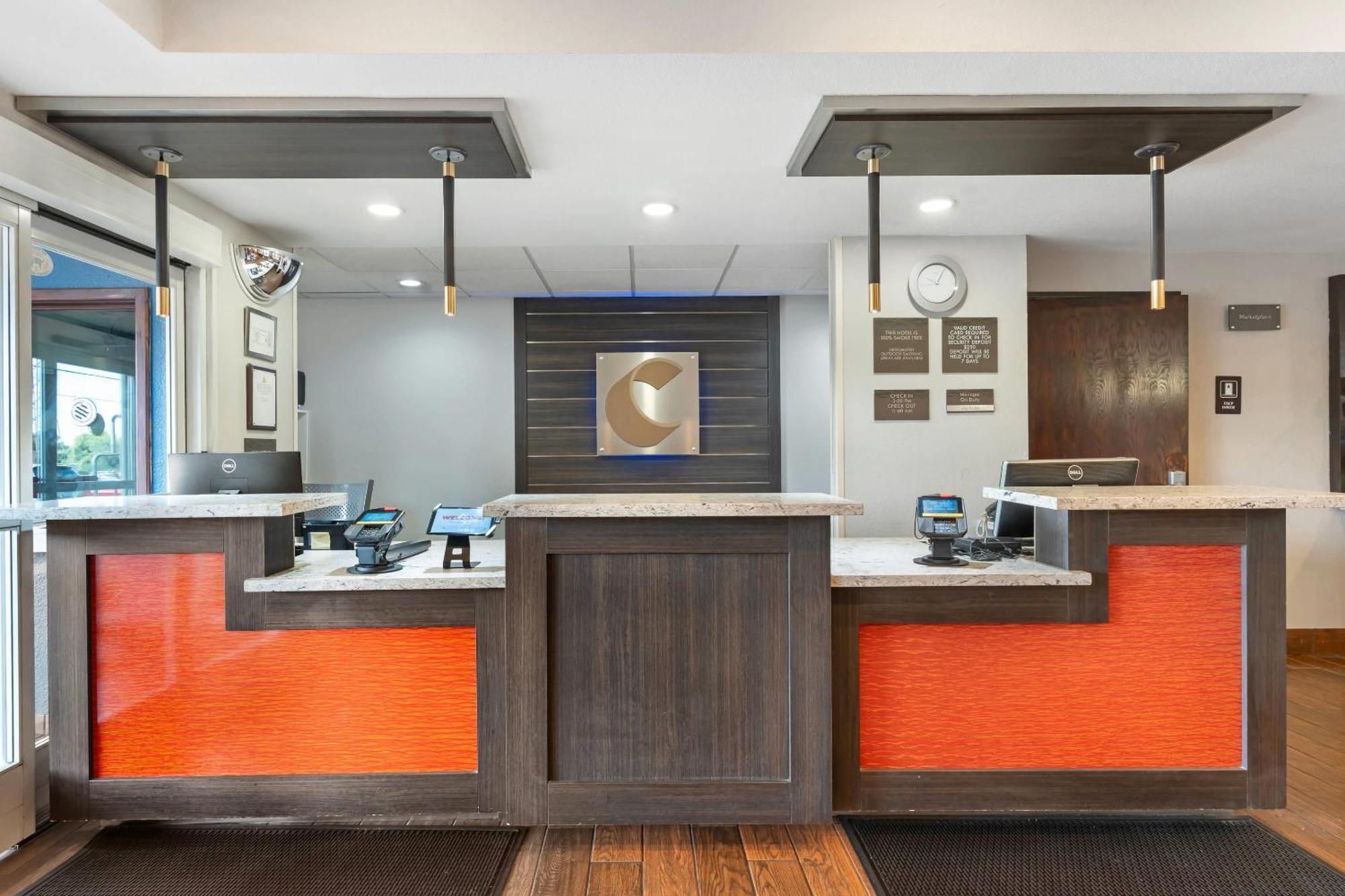Comfort Inn & Suites Sacramento - University Area Εξωτερικό φωτογραφία